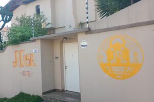 La Casa Hostel