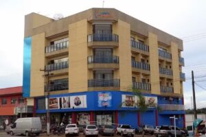 Larison Hot&eacute;is