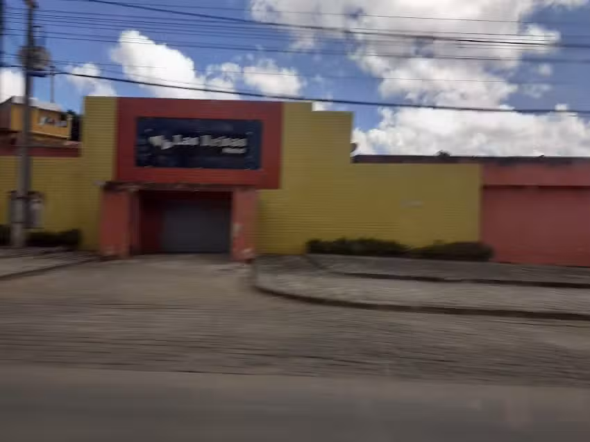 Las Brisas Motel