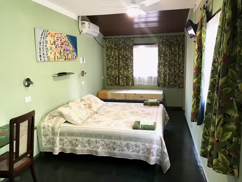 LE CARIOCA CHEZ MIREILLE