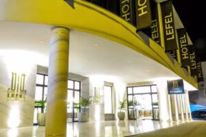 Lefel Hotel