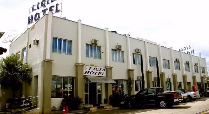 L&iacute;cia Hotel