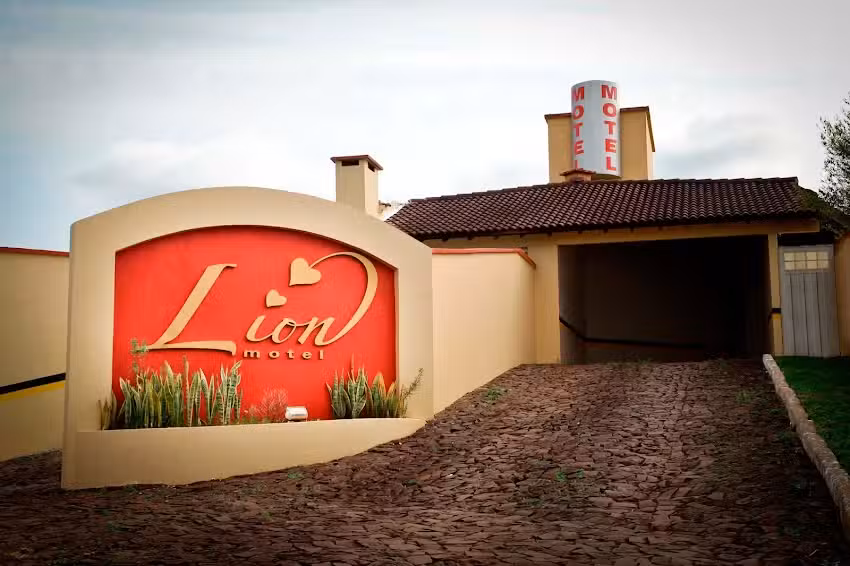 Lion Motel