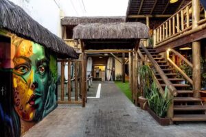 Longboard Paradise Suites