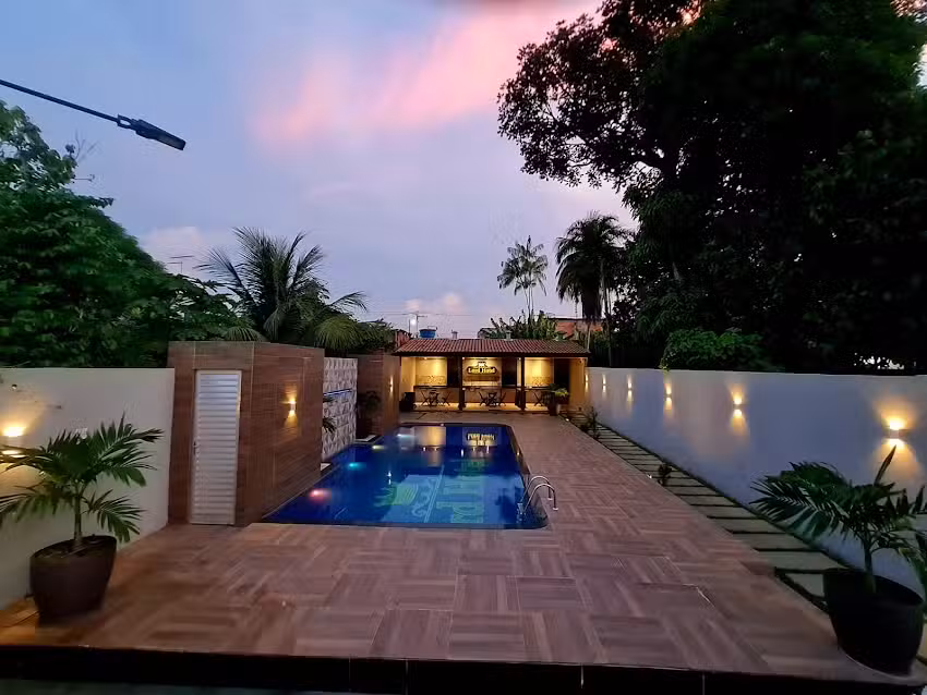 Lord Hotel Barcarena