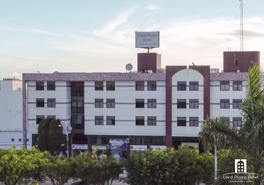 Lord Plaza Hotel