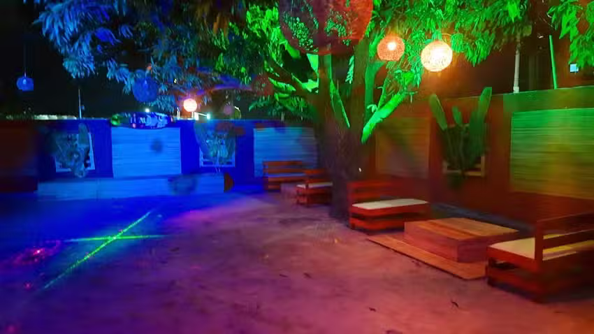 Luau Hostel e Festas