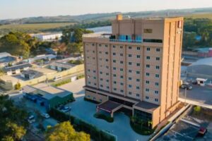 Lummina Mogi Gua&ccedil;u