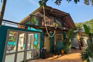 Manac&aacute; Prumirim Su&iacute;tes B&B