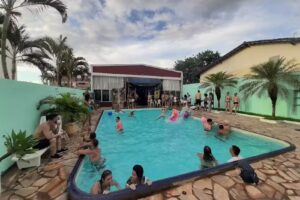 Manhattan Hotel Turismo