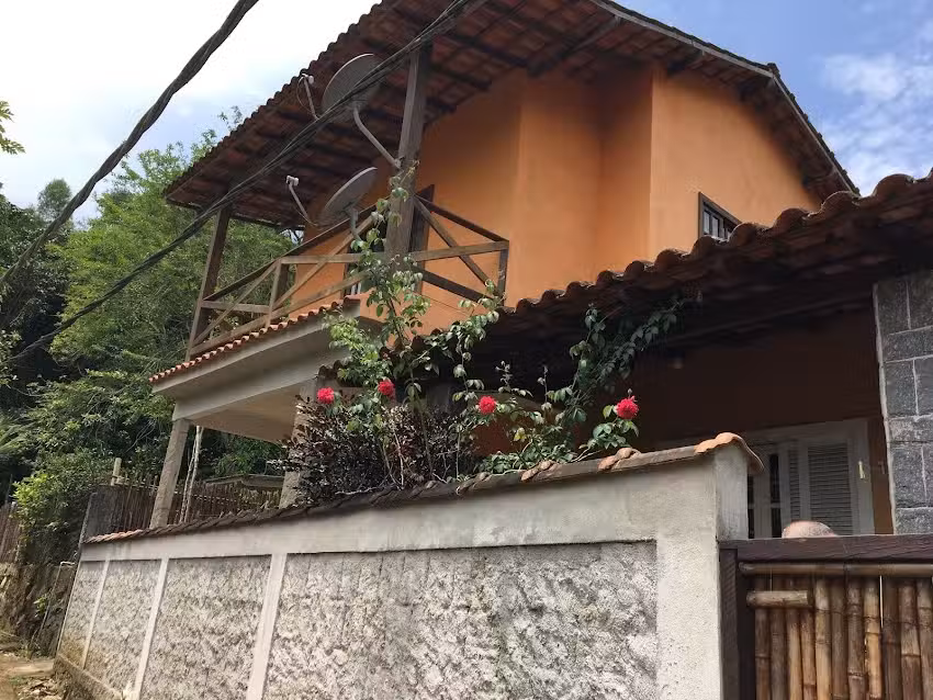 Maria In&ecirc;s Su&iacute;tes &ndash; Praia da Longa