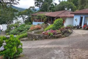 Marina Ref&uacute;gio