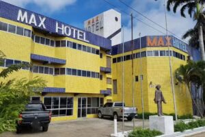 Max Hotel