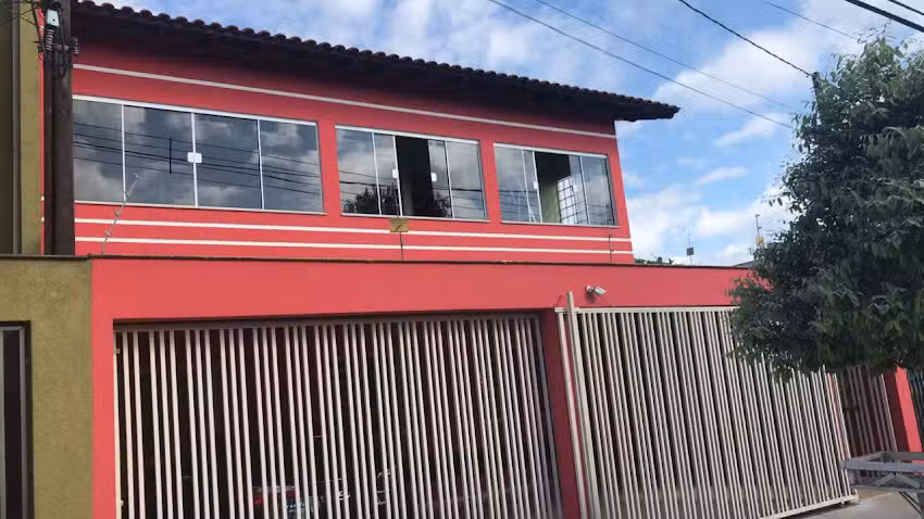 Moradia P&eacute; Vermelho