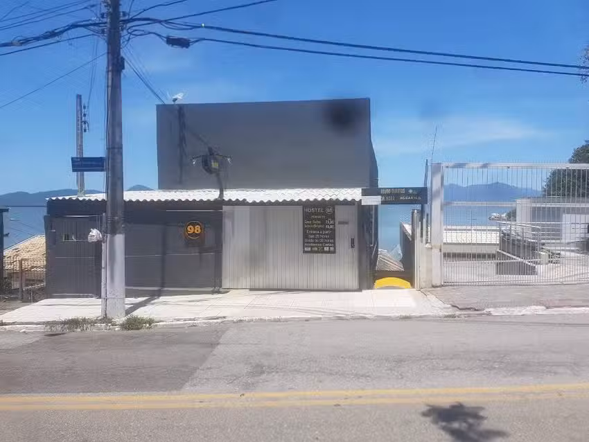 Motel 98 confian&ccedil;a e pre&ccedil;o justo.