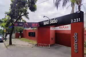 Motel Bar&atilde;o