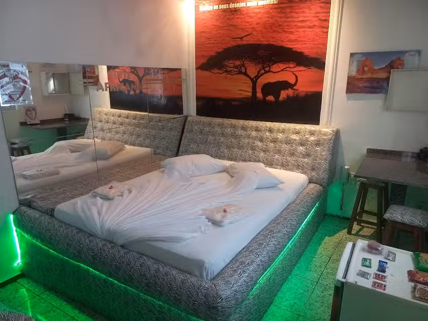 Motel LAMOUR contagem