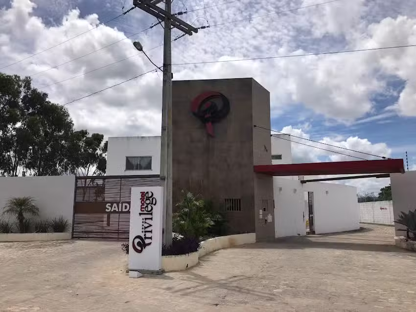 Motel Privilege