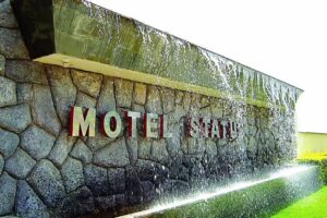 Motel Status