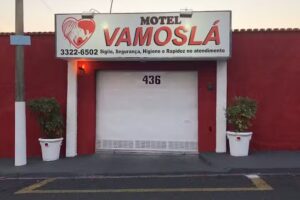 Motel VamosL&aacute;