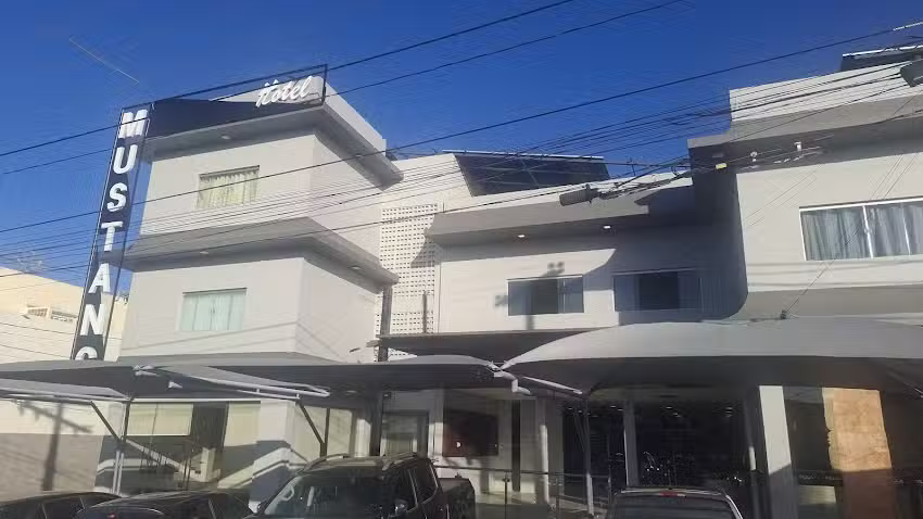 Mustang Hotel
