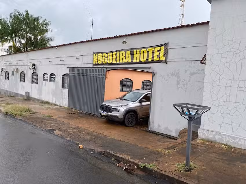 Nogueira Hotel
