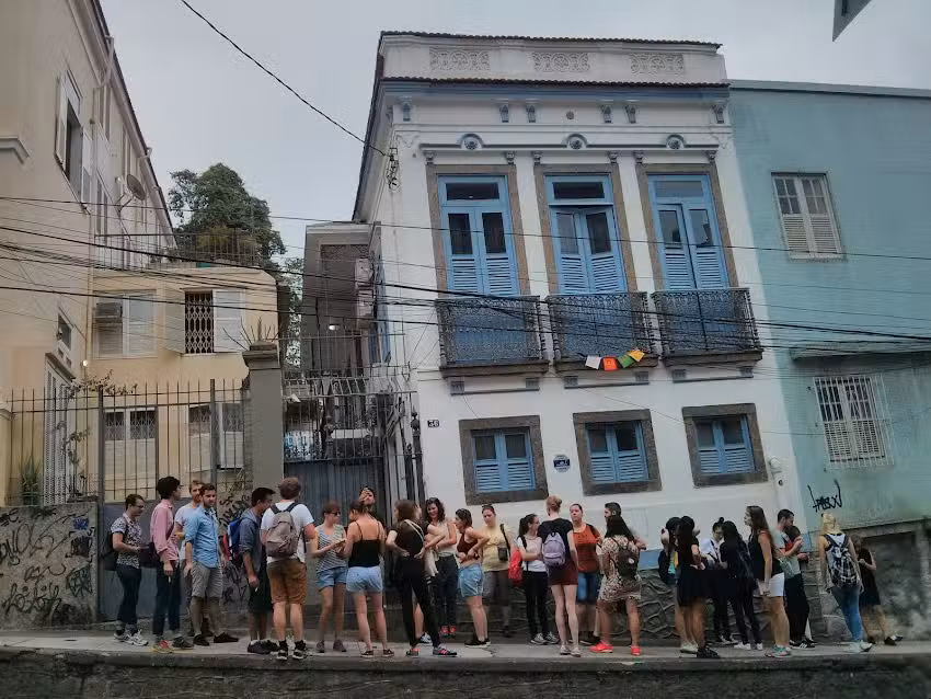 Oli&aacute;