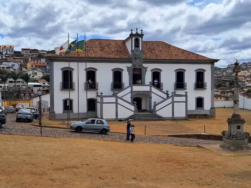 Ouro Preto Su&iacute;tes