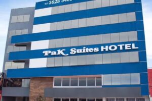 Pak Suítes Hotel