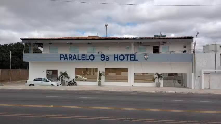 Paralelo 9s Hotel