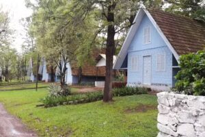 Parque Balne&aacute;rio Amorim &ndash; Hotel Cabanas Pousada Pernoite