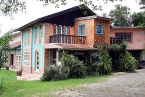 Parque Para&iacute;so das Flores