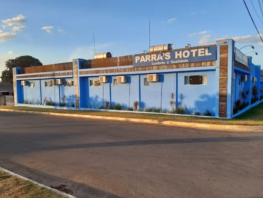 Parra&rsquo;s Hotel
