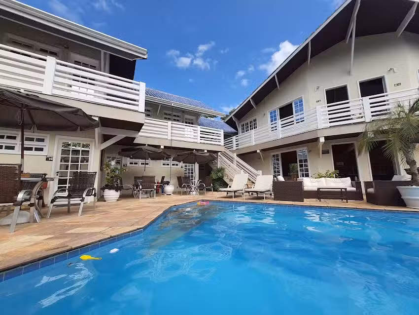 Pa&uacute;ba Beach Hotel