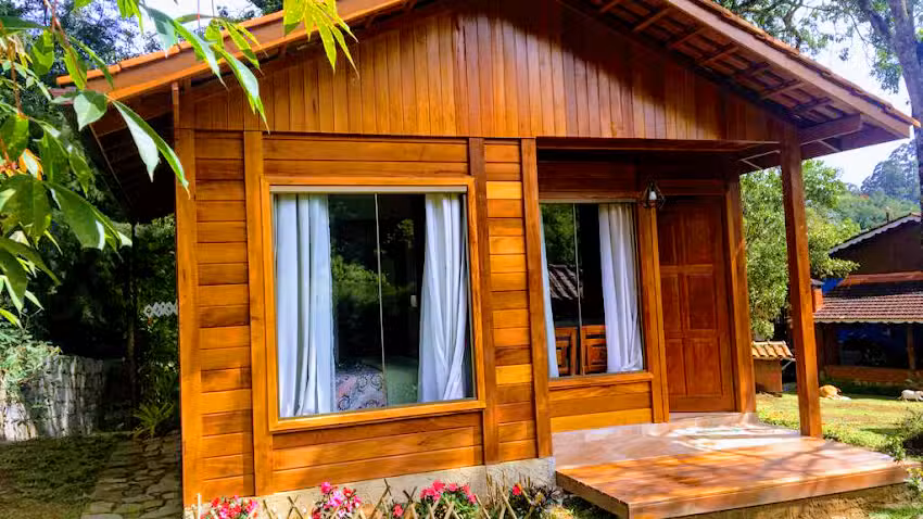 Pedacinho de Ch&atilde;o Chal&eacute;s