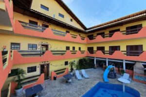 Peru&iacute;be Su&iacute;te Flat Hotel