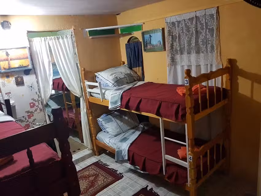 Petit Hostel Carolina