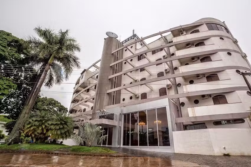 Pil&otilde;es Palace Hotel