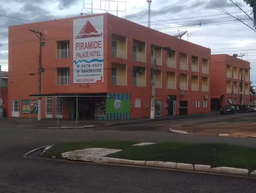 Pir&acirc;mide Palace Hotel