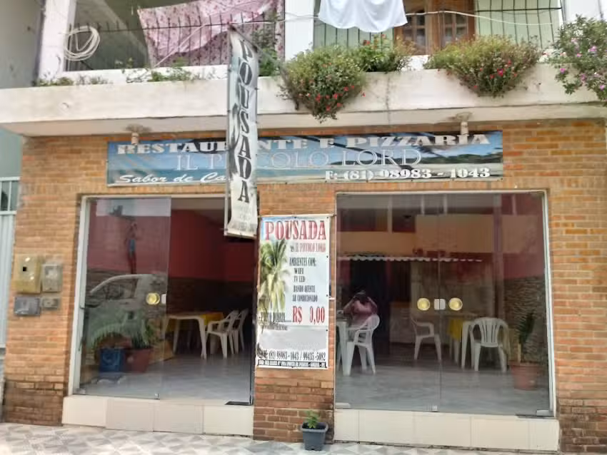 Pizzaria e Pousada Il Piccolo Lord em Ponta de Pedras