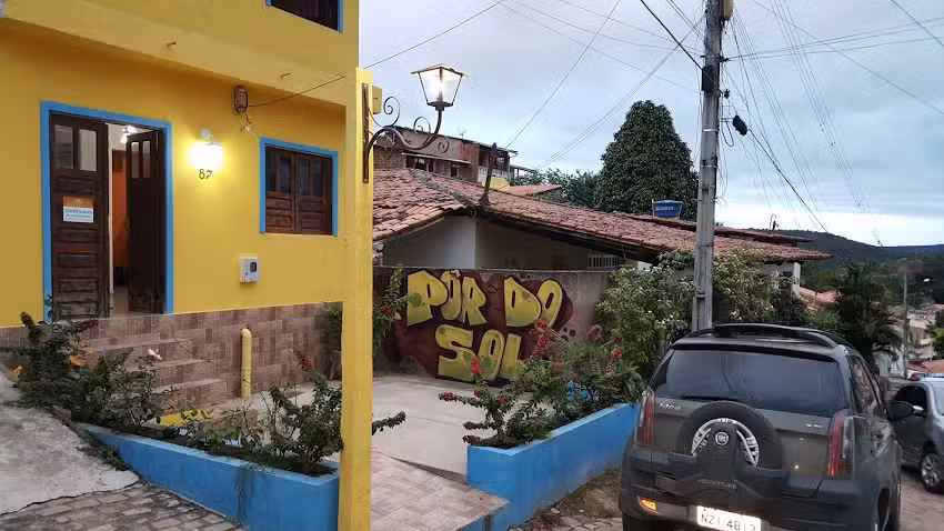 P&ocirc;r do Sol Su&iacute;tes