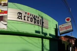 POUSADA ACR&Oacute;POLE