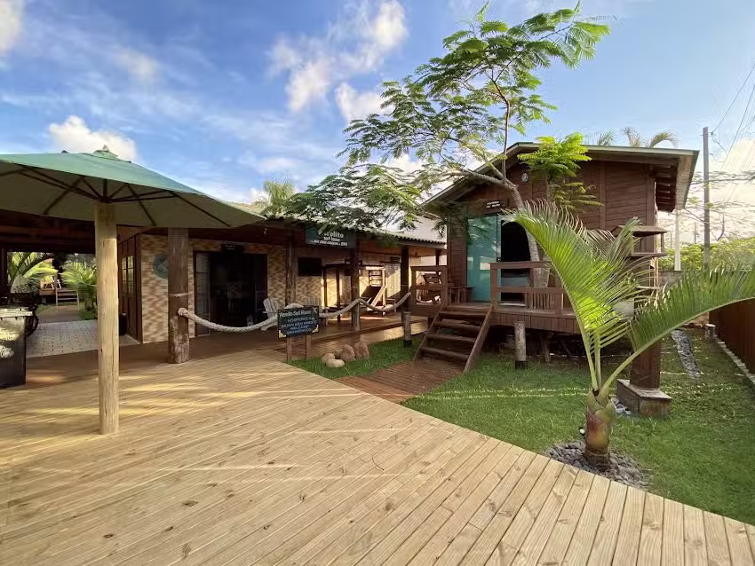 Pousada Aerolito Surf House &ndash; Pontal do Sul