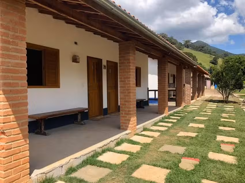 Pousada &Aacute;gua Limpa