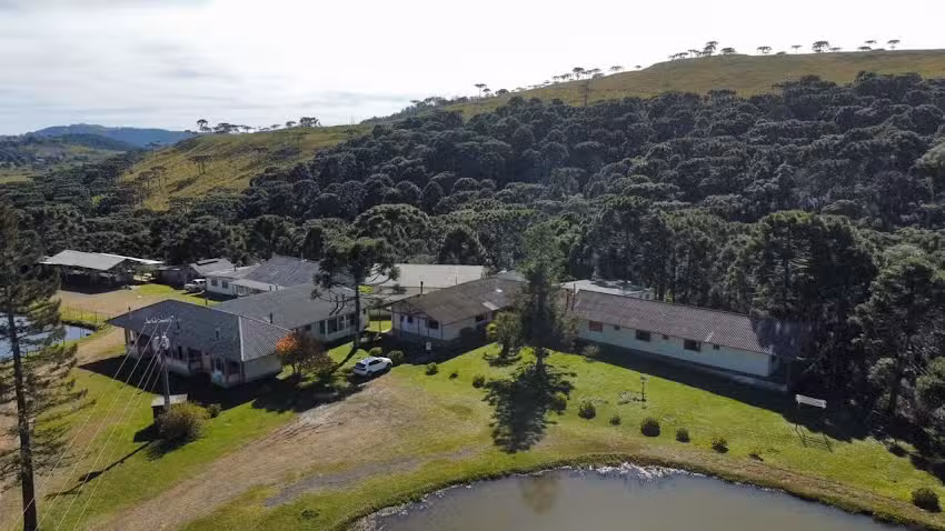 Pousada &Aacute;gua Santa