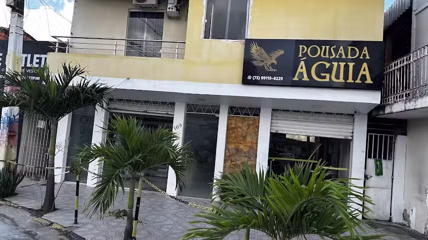 Pousada &Aacute;guia