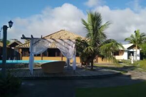 Pousada Areias do Embau