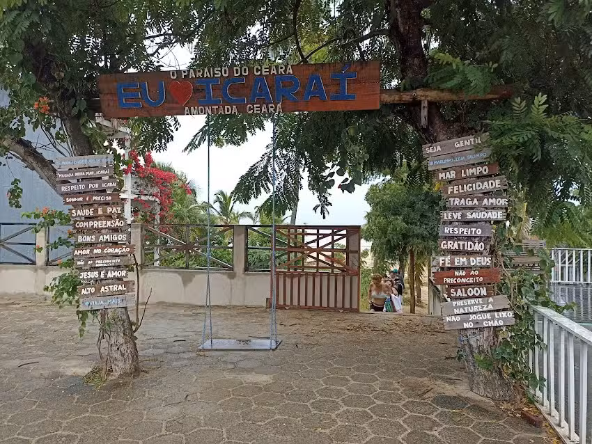 Pousada Beira Mar Icarai De Amontada