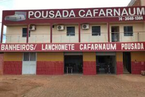 Pousada Cafarnaum possui quartos confort&aacute;veis, caf&eacute; da manh&atilde;, Wi-Fi e &oacute;tima localiza&ccedil;&atilde;o