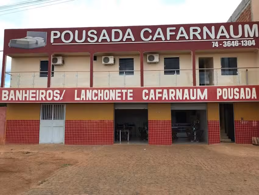 Pousada Cafarnaum possui quartos confort&aacute;veis, caf&eacute; da manh&atilde;, Wi-Fi e &oacute;tima localiza&ccedil;&atilde;o